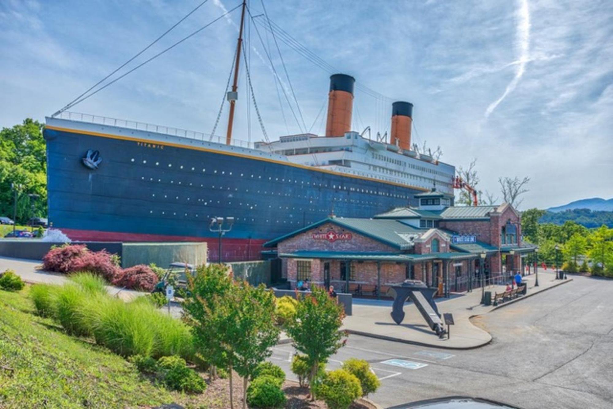 Location, Location, Location! Villa Pigeon Forge Exterior photo
